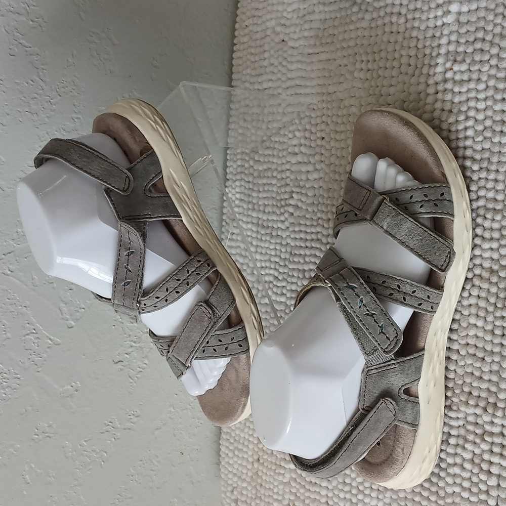 Earth Origins Gray Women's Sandals